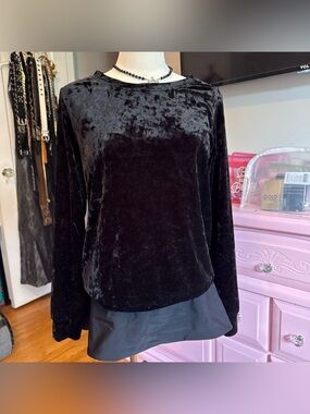 Matty M Black Velvet Long Sleeve Top